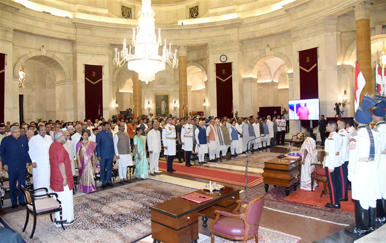 The President of India, Smt Droupadi Murmu administered the Oath of Office of Vice President of India to Shri C. P. Radhakrishnan at a Swearing-in-Ceremony held at Ganatantra Mandap, in Rashtrapati Bhavan, New Delhi on September 12, 2025.