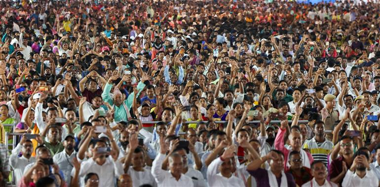 Gathering at the laying of foundation Stone of Polypropylene Plant at Golaghat, in Assam on September 14, 2025. PM addressing on the occasion.