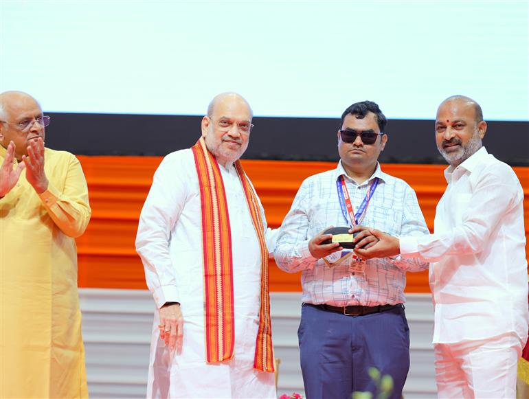 The Union Minister for Home Affairs and Cooperation, Shri Amit Shah graced the Fifth Akhil Bhartiya Rajbhasha Sammelan on the occasion of Hindi Diwas-2025 held at Gandhinagar, in Gujarat on September 14, 2025.