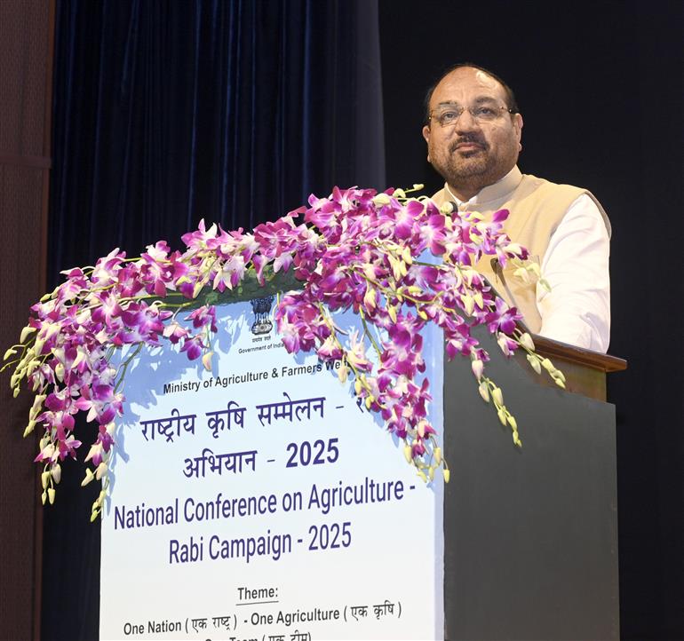 The Secretary, Department of Agricultural Research and Education (DARE) and DG, ICAR Dr. Mangi Lal Jat addressing at the inauguration of National Conference on Agriculture for Rabi Campaign-2025, in New Delhi on September 15, 2025.