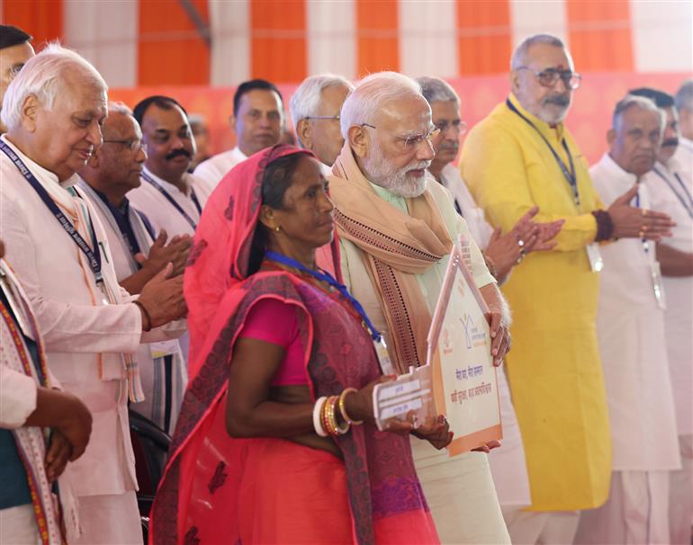 PM at the inauguration and laying the foundation stone of multiple development projects at Purnea, in Bihar on September 15, 2025. 