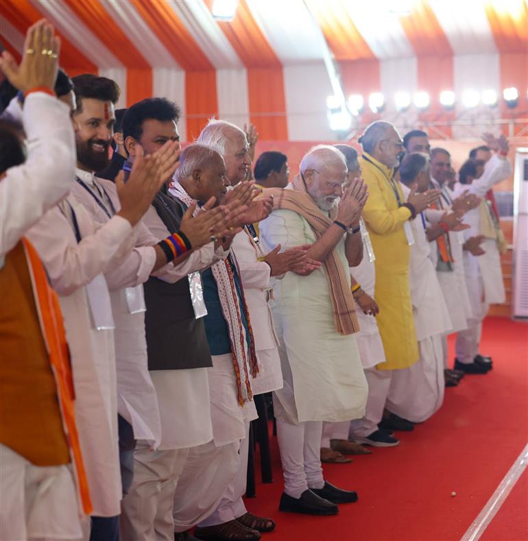 PM at the inauguration and laying the foundation stone of multiple development projects at Purnea, in Bihar on September 15, 2025. 