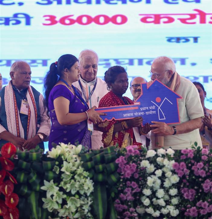 PM at the inauguration and laying the foundation stone of multiple development projects at Purnea, in Bihar on September 15, 2025. 