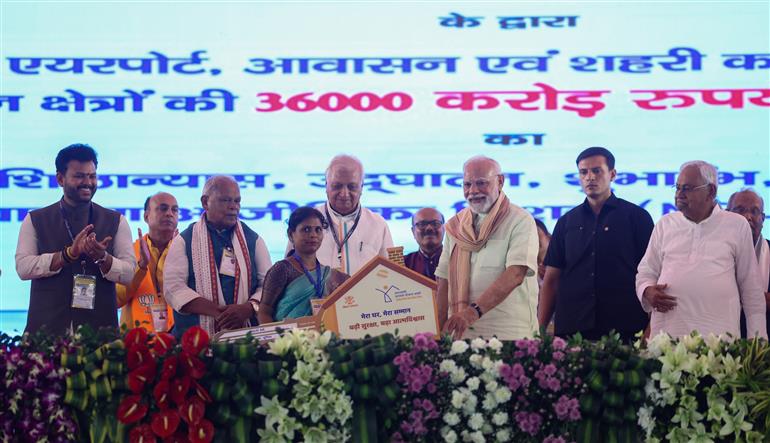 PM at the inauguration and laying the foundation stone of multiple development projects at Purnea, in Bihar on September 15, 2025. 