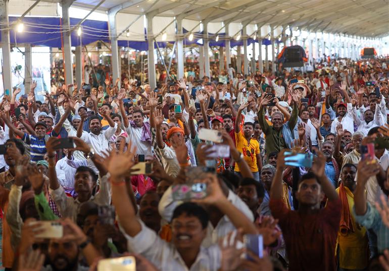 Gathering at the inauguration and laying the foundation stone of multiple development projects at Purnea, in Bihar on September 15, 2025. PM addressing on the occasion.