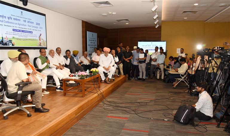 The Union Minister of Agriculture and Farmers Welfare and Rural Development, Shri Shivraj Singh Chouhan addressing a Press Conference regarding National Conference on Agriculture for Rabi Campaign-2025 at National Agriculture Science Complex, Pusa, in New Delhi on September 16, 2025.