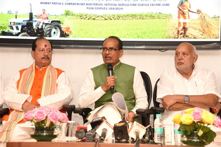 The Union Minister of Agriculture and Farmers Welfare and Rural Development, Shri Shivraj Singh Chouhan addressing a Press Conference regarding National Conference on Agriculture for Rabi Campaign-2025 at National Agriculture Science Complex, Pusa, in New Delhi on September 16, 2025.