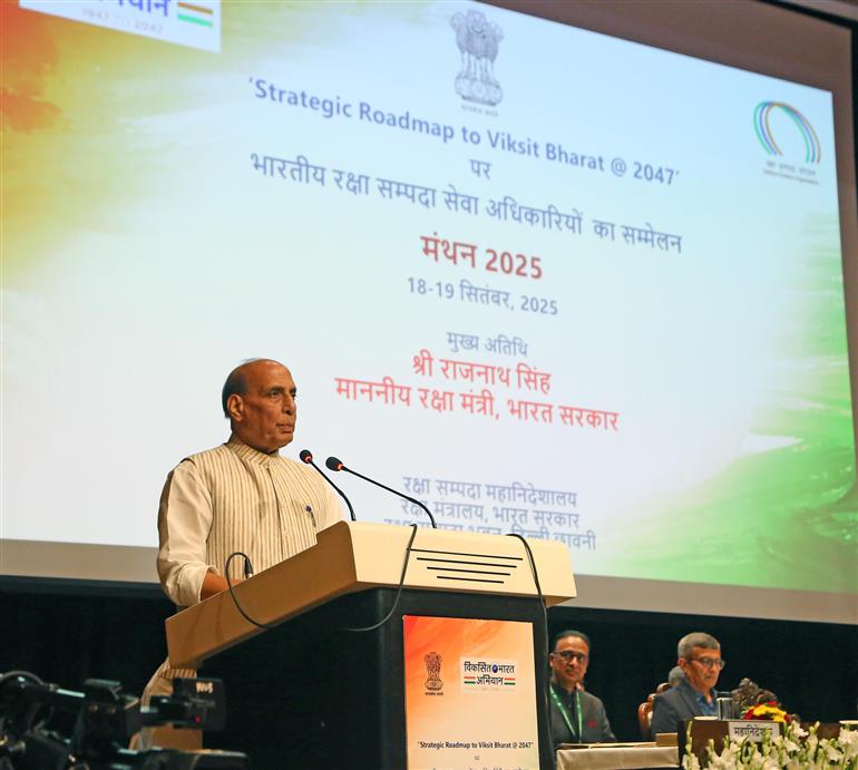 The Union Minister for Defence, Shri Rajnath Singh addressing at the ‘MANTHAN 2025’, a two-day national conference organised by the Directorate General of Defence Estates (DGDE), in New Delhi on September 18, 2025.