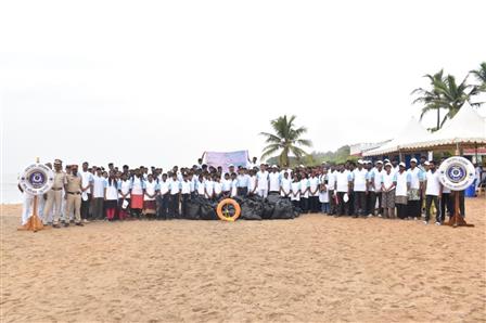 स्वच्छ भारत अभियान और प्रधानमंत्री के “स्वच्छता ही सेवा” (एसएचएस) आह्वान के तहत, भारतीय तटरक्षक बल (आईसीजी) ने 20 सितंबर, 2025 को देश भर में अंतर्राष्ट्रीय तटीय सफाई दिवस 2025 (आईसीसी-2025) मनाया।