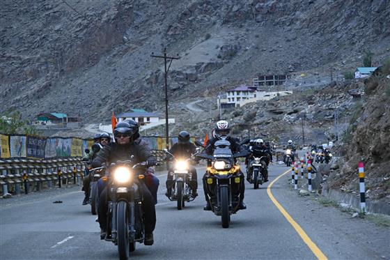 Project Vijayak of the Border Roads Organisation (BRO) celebrated its 15th Raising Day at Kargil, in Ladakh on September 21, 2025.