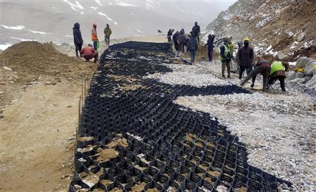 Project Vijayak of the Border Roads Organisation (BRO) celebrated its 15th Raising Day at Kargil, in Ladakh on September 21, 2025.