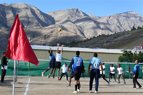 Project Vijayak of the Border Roads Organisation (BRO) celebrated its 15th Raising Day at Kargil, in Ladakh on September 21, 2025.