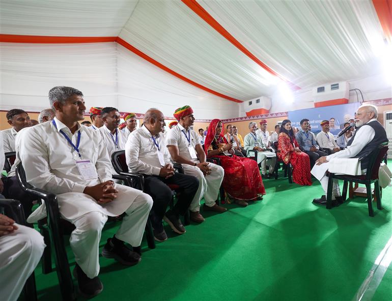 PM interacts with PM Kusum beneficiaries in Banswara, Rajasthan on September 25, 2025.