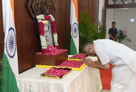 The Vice President of India, Shri C. P. Radhakrishnan paid homage to Pandit Deen Dayal Upadhyay, in New Delhi on September 25, 2025.