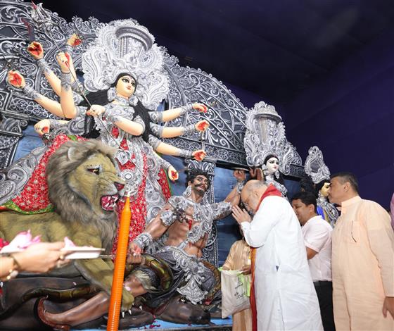 The Union Minister for Home Affairs and Cooperation, Shri Amit Shah visited and worshipped the powerful Mother Kali at the Kalighat Temple, in Kolkata on September 26, 2025.