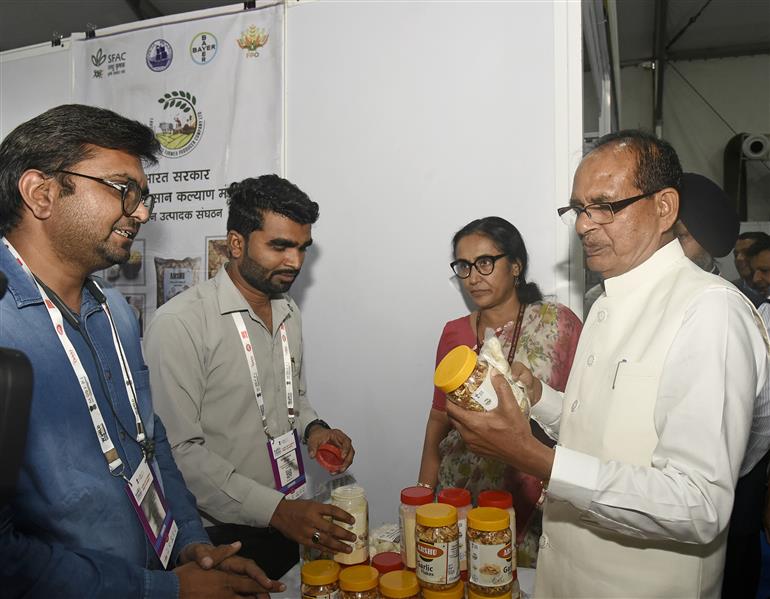 The Union Minister of Agriculture & Farmers Welfare and Rural Development, Shri Shivraj Singh Chouhan visited the stalls set up by FPOs from various states of the country at World Food India 2025, in Bharat Mandapam, New Delhi on September 26, 2025.