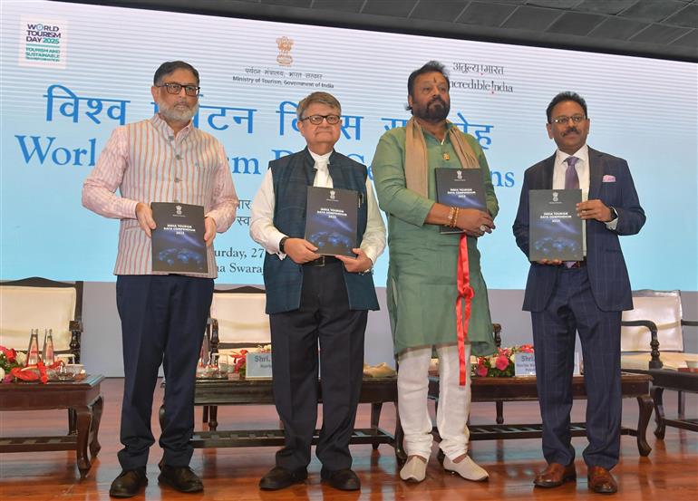 The Minister of State for Petroleum and Natural Gas & Tourism, Shri Suresh Gopi and the Vice Chairperson of Niti Aayog Shri. Suman Bery attends the World Tourism Day celebrations organized by the Ministry of Tourism at Sushma Swaraj Bhawan, in New Delhi on September 27, 2025. 