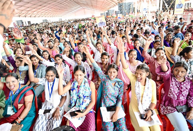 Gathering at the foundation stone laying and inauguration of multiple development projects at Jharsuguda, in Odisha on September 27, 2025. PM addressing on the occasion.