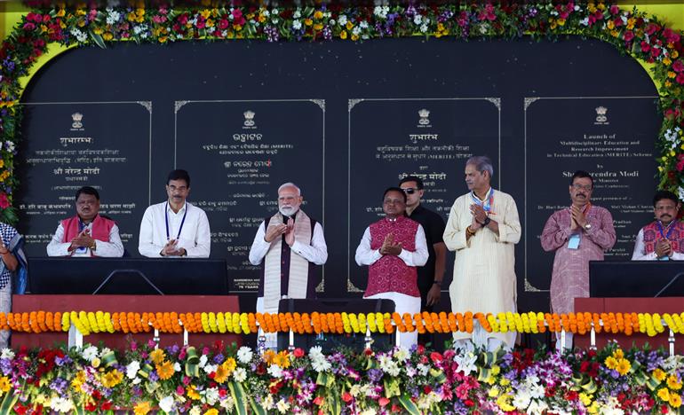 PM lays the foundation stone and inaugurates multiple development projects at Jharsuguda, in Odisha on September 27, 2025.