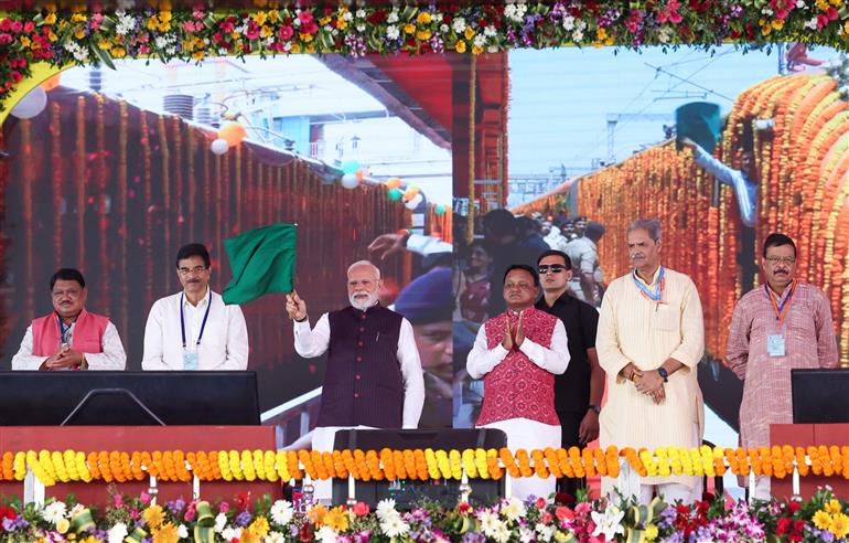 PM lays the foundation stone and inaugurates multiple development projects at Jharsuguda, in Odisha on September 27, 2025.