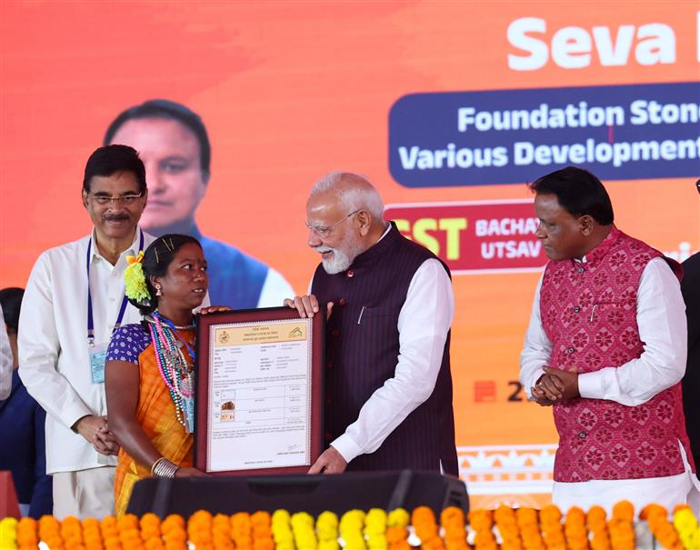 PM at the foundation stone laying and inauguration of multiple development projects at Jharsuguda, in Odisha on September 27, 2025.