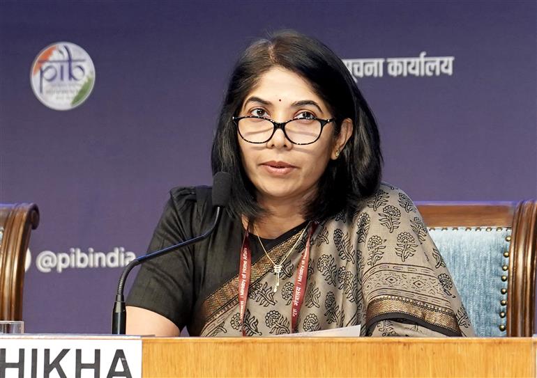 The Joint Secretary, Department of Food and Public Distribution, Ms. C. Shikha addressing at the Inter - Ministerial Briefing on Recent Developments in West Asia at National Media Centre, in New Delhi on April 06, 2026.