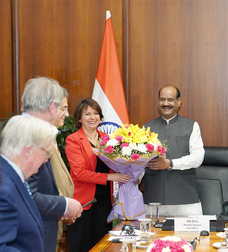 फ्रांस की सीनेट के 