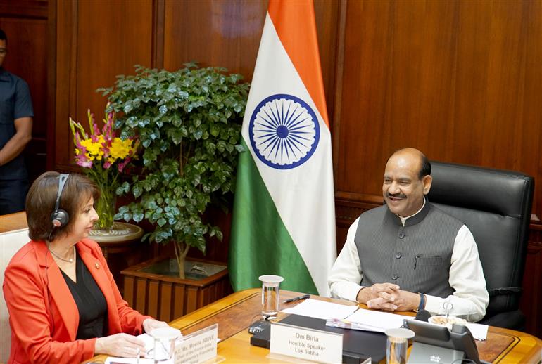 फ्रांस की सीनेट के 