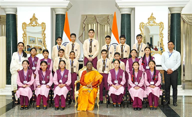 The President of India, Smt. Droupadi Murmu in group photographs with children and students of various schools and organizations on the occasion of ‘Raksha Bandhan’ festival celebration at Rashtrapati Bhavan, in New Delhi on August 28, 2026.