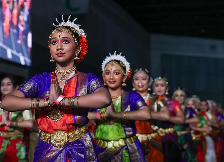 प्रधानमंत्री श्री नरेन्द्र मोदी ने 7 फरवरी 2026 को मलेशिया के कुआलालंपुर में भारतीय समुदाय द्वारा आयोजित कार्यक्रम में शिरकत की।:Prime Minister