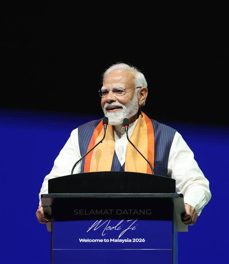 प्रधानमंत्री श्री नरेन्द्र मोदी 7 फरवरी 2026 को मलेशिया के कुआलालंपुर में भारतीय समुदाय द्वारा आयोजित कार्यक्रम को संबोधित करते हुए।:Prime Minister