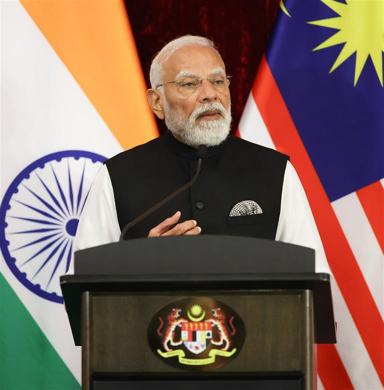 प्रधानमंत्री श्री नरेन्द्र मोदी 08 फरवरी, 2026 को मलेशिया के कुआलालंपुर में प्रेस मीट को संबोधित करते हुए।:Prime Minister