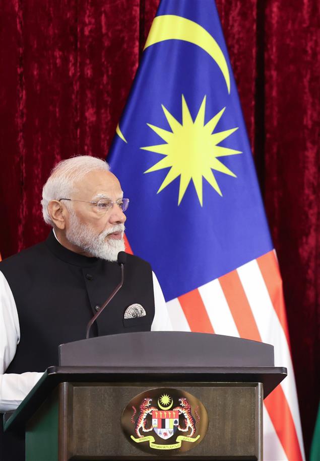 प्रधानमंत्री श्री नरेन्द्र मोदी 08 फरवरी, 2026 को मलेशिया के कुआलालंपुर में प्रेस मीट को संबोधित करते हुए।
:Prime Minister