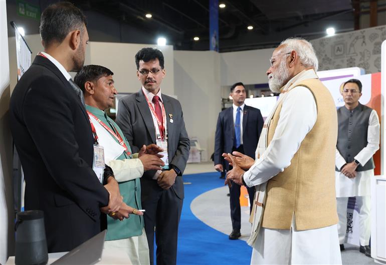 प्रधानमंत्री श्री नरेन्द्र मोदी 16 फरवरी, 2026 को नई दिल्ली स्थित भारत मंडपम में आयोजित इंडिया एआई इम्पैक्ट एक्सपो 2026 के उद्घाटन में शामिल हुए।:Prime Minister