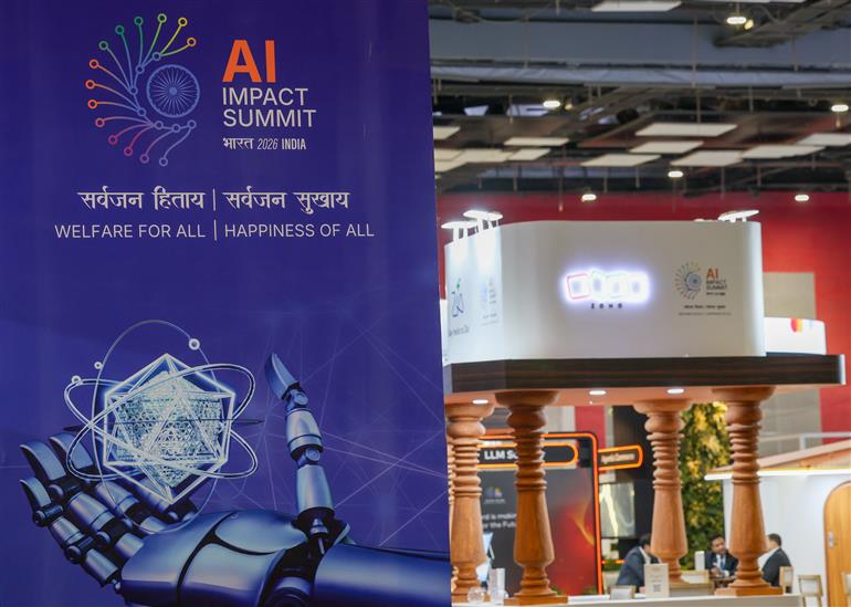 प्रधानमंत्री श्री नरेन्द्र मोदी 16 फरवरी, 2026 को नई दिल्ली स्थित भारत मंडपम में आयोजित इंडिया एआई इम्पैक्ट एक्सपो 2026 के उद्घाटन में शामिल हुए।:Prime Minister