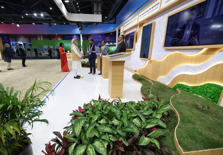 प्रधानमंत्री श्री नरेन्द्र मोदी 16 फरवरी, 2026 को नई दिल्ली स्थित भारत मंडपम में आयोजित इंडिया एआई इम्पैक्ट एक्सपो 2026 के उद्घाटन में शामिल हुए।