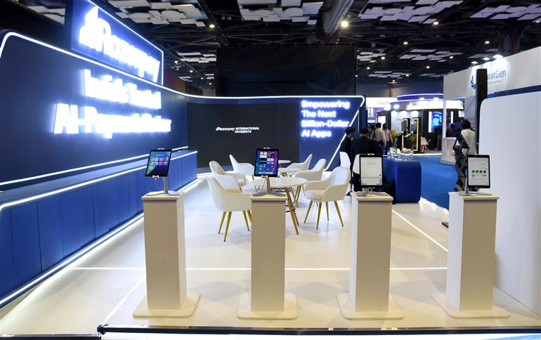 17 फरवरी, 2026 को नई दिल्ली स्थित भारत मंडपम में आयोजित एआई इम्पैक्ट समिट- 2026 की झलकियां।:Ministry of Electronics & IT