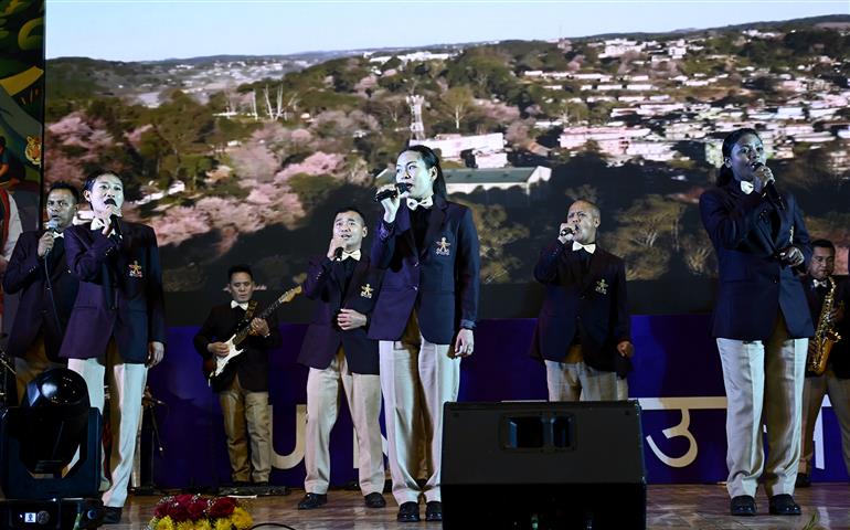 19 फरवरी, 2026 को दिल्ली कैंट के मानेकशॉ सेंटर में नॉर्थ ईस्ट एसोसिएशन फॉर सोशल वेलफेयर फाउंडेशन के सहयोग से असम राइफल्स द्वारा आयोजित 'यूनिटी उत्सव 2.0 - एक राष्ट्र, एक सपना' कार्यक्रम के दौरान सांस्कृतिक प्रस्तुति की झलकियां। इस अवसर पर केंद्रीय गृह राज्य मंत्री श्री नित्यानंद राय भी उपस्थित हैं।
