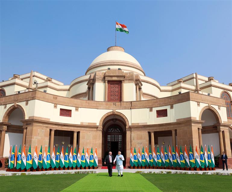 प्रधानमंत्री श्री नरेन्द्र मोदी 21 फरवरी, 2026 को नई दिल्ली स्थित हैदराबाद हाउस में ब्राजील के राष्ट्रपति श्री लुइज इनासियो लूला डा सिल्वा से मुलाकात करते हुए।