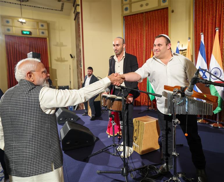 प्रधानमंत्री श्री नरेन्द्र मोदी का 25 फरवरी, 2026 को इजरायल के किंग डेविड होटल में भारतीय समुदाय ने उत्साह के साथ स्वागत किया।