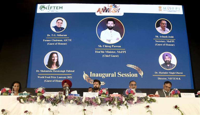 केंद्रीय खाद्य प्रसंस्करण उद्योग मंत्री श्री चिराग पासवान 26 फरवरी, 2026 को हरियाणा के कुंडली (सोनीपत) में उभरते और बेहतर स्वास्थ्यवर्धक खाद्य पदार्थों के लिए उन्नत अगली पीढ़ी की परिकल्पना (अन्वेश 2026) पर अंतर्राष्ट्रीय सम्मेलन में शामिल हुए।