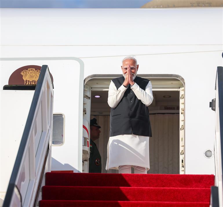 प्रधानमंत्री श्री नरेन्द्र मोदी 26 फरवरी, 2026 को इजरायल से नई दिल्ली के लिए प्रस्थान करते हुए।
