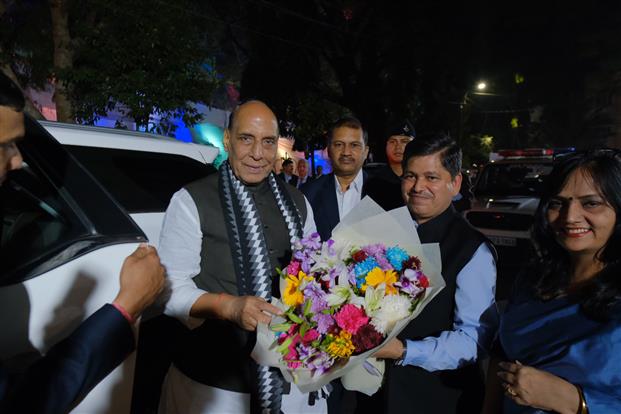 केंद्रीय रक्षा मंत्री श्री राजनाथ सिंह ने 4 जनवरी 2026 को पीसीवी (PCV) के कमीशनिंग से पहले गोवा शिपयार्ड लिमिटेड (जीएसएल) का दौरा किया।