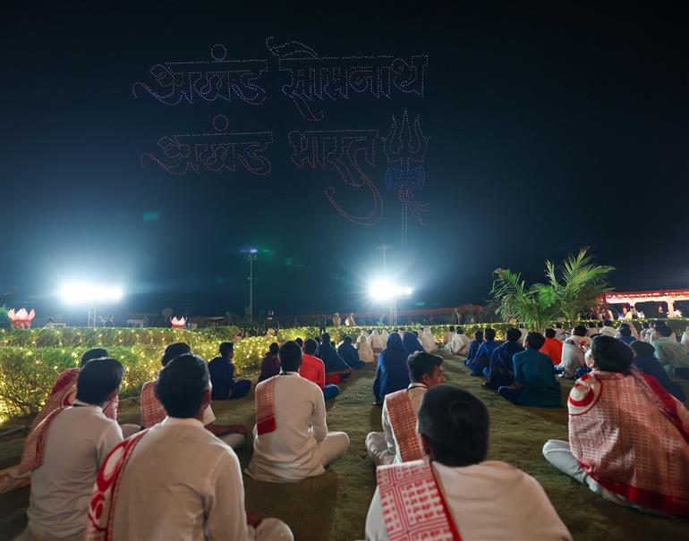 PM observes the spectacular drone show as part of his participation in the ‘Somnath Swabhiman Parv’ at Somnath Temple, in Gujarat on January 10, 2026.