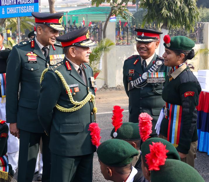 थल सेना प्रमुख जनरल उपेंद्र द्विवेदी ने 14 जनवरी 2026 को दिल्ली कैंट में आयोजित एनसीसी गणतंत्र दिवस शिविर-2026 का निरीक्षण किया।