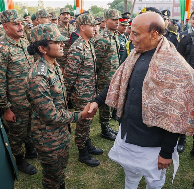 रक्षा मंत्री श्री राजनाथ सिंह ने 15 जनवरी, 2026 को राजस्थान के जयपुर में 78वें भारतीय सेना दिवस समारोह में शिरकत की।