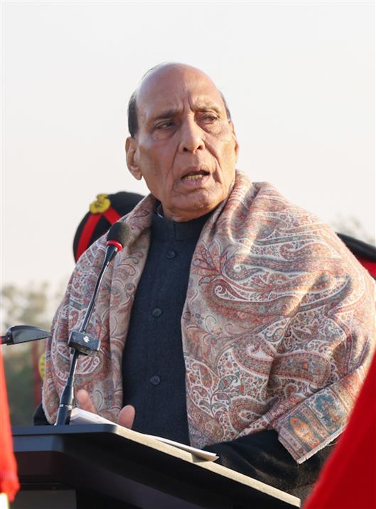 रक्षा मंत्री श्री राजनाथ सिंह 15 जनवरी, 2026 को राजस्थान के जयपुर में 78वें भारतीय सेना दिवस समारोह को संबोधित करते हुए।