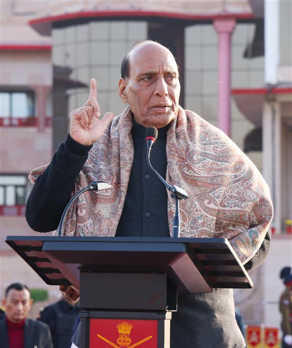 रक्षा मंत्री श्री राजनाथ सिंह 15 जनवरी, 2026 को राजस्थान के जयपुर में 78वें भारतीय सेना दिवस समारोह को संबोधित करते हुए।
