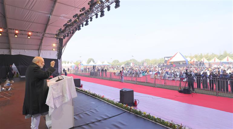 केंद्रीय गृह एवं सहकारिता मंत्री श्री अमित शाह 16 जनवरी, 2026 को नई दिल्ली में अंतर्राष्ट्रीय पतंग महोत्सव-2026 को संबोधित करते हुए।