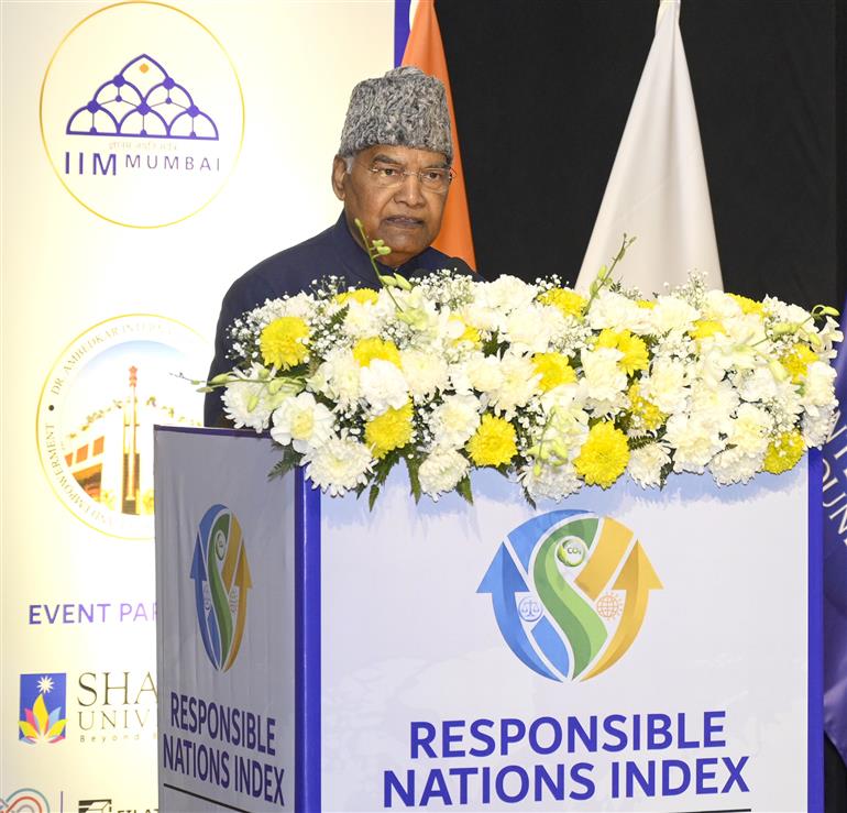 पूर्व राष्ट्रपति श्री रामनाथ कोविंद 19 जनवरी, 2026 को नई दिल्ली स्थित अंबेडकर अंतर्राष्ट्रीय केंद्र में रिस्पॉन्सिबल नेशंस इंडेक्स के लॉन्च के अवसर पर संबोधित करते हुए।